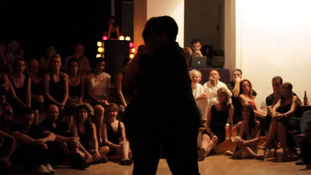 Video thumbnail for Noelia Hurtado y Carlitos Espinosa 2/4 -  Aquelarre tango