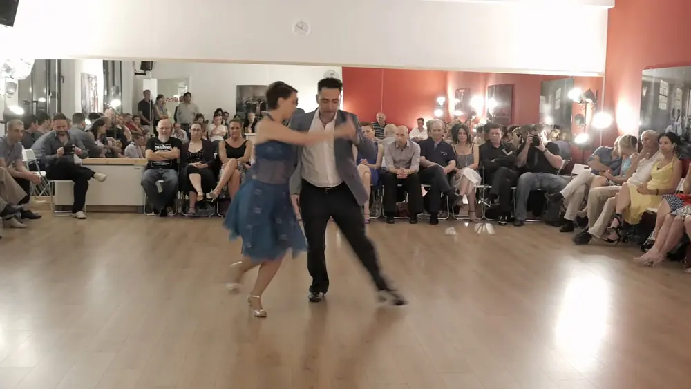 Video thumbnail for Alejandro Larenas y Marisol Morales en Parma - "Farabute", Juan D'Arienzo