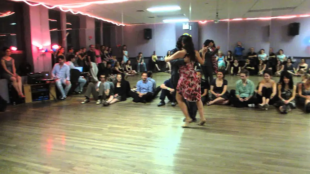 Video thumbnail for Mariana Galassi & Julio Mendez @ Tango Cafe Milonga NYC 2013