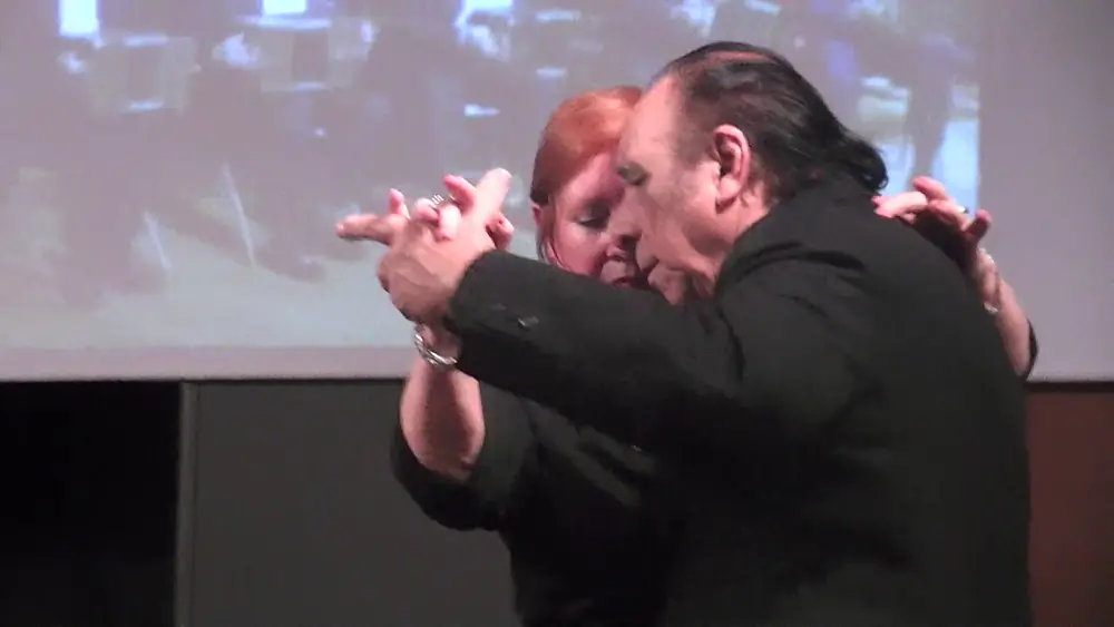 Video thumbnail for Gloria y Eduardo Arquimbau