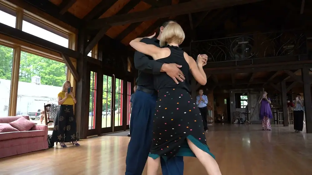 Video thumbnail for Class on "Tango Vals" with Analia Carreño & Luis Ramirez