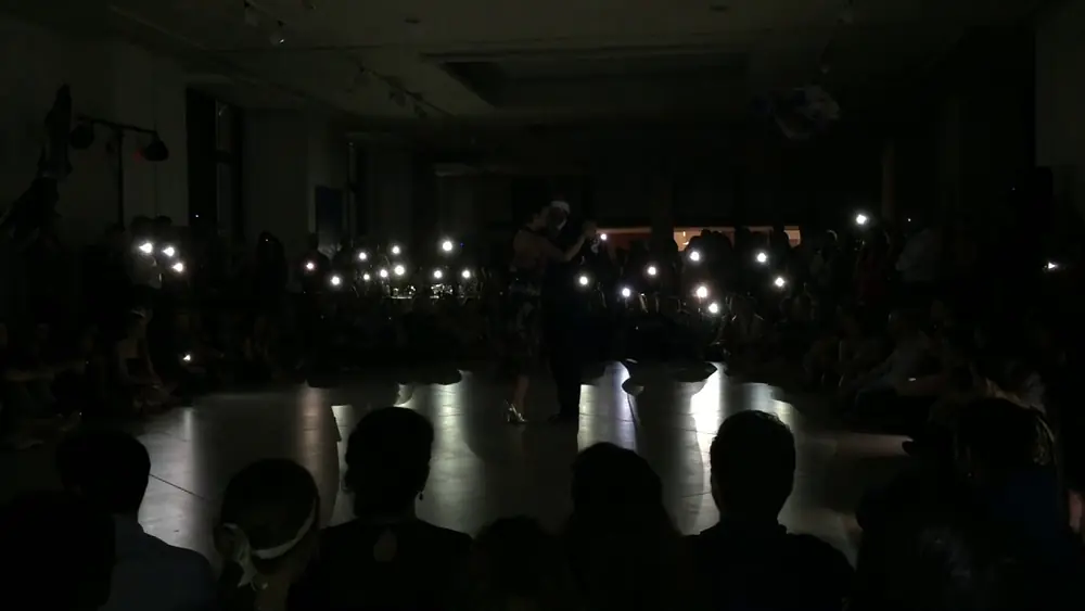 Video thumbnail for Fabián Peralta & Josefina Bermúdez @ Athens TangoLovers Festival 2017, Blindfolded Tango 5