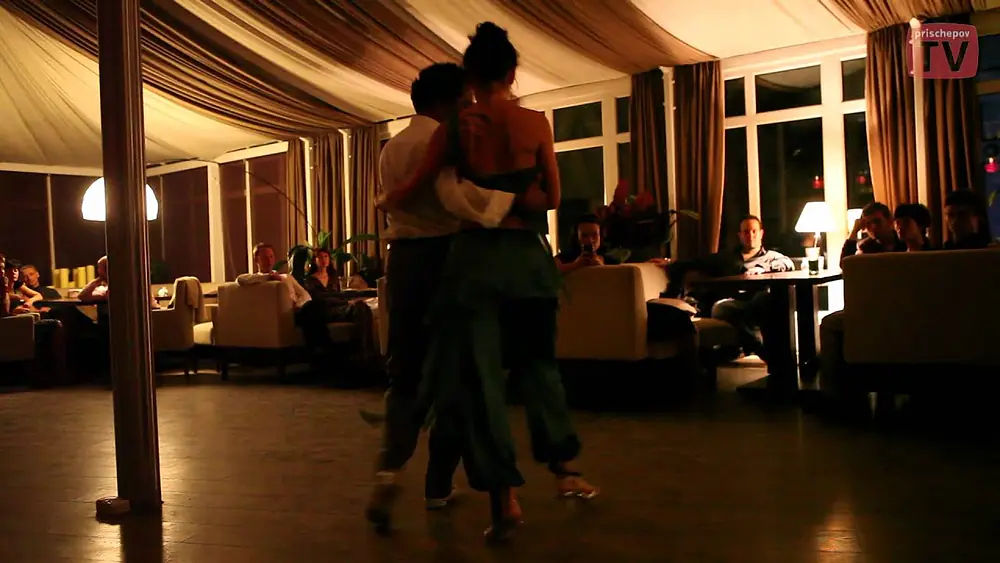 Video thumbnail for Mila Vigdorova & Andres Amarilla, Prischepov Milonga 20:12, Moscow, Russia, 09.09.2012