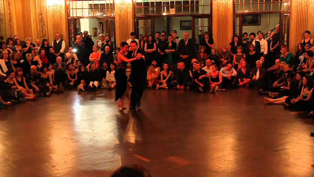 Video thumbnail for MIGUEL ZOTTO E DAIANA GUSPERO NO 9º FESTIVAL TANGO PORTO-2/4