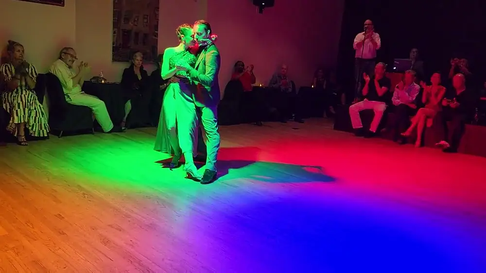 Video thumbnail for Argentine tango: Virgina Vasconi & Jaimes Friedgen - Yo no sé porqué te quiero