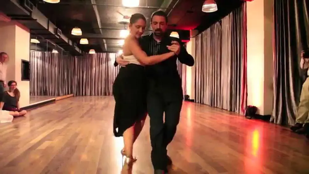 Video thumbnail for Ernesto Candal et Karina Colmeiro, "Oro De Ley" (milonga), 3de3.