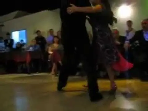 Video thumbnail for Ernesto Balmaceda y Estela Baez en Porteño y bailarín (3/3)