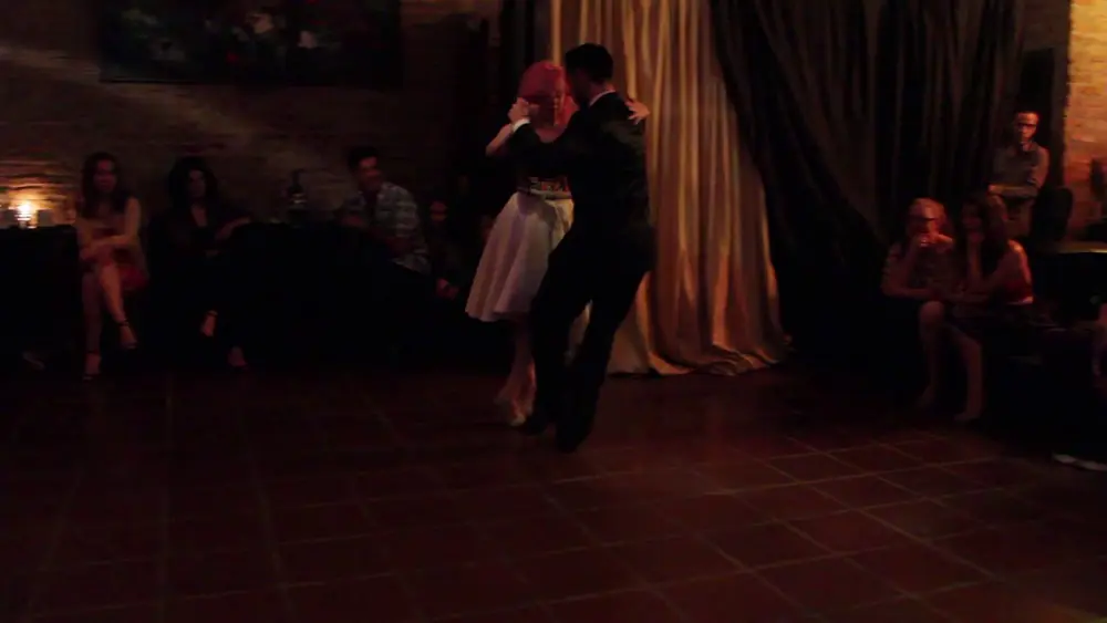 Video thumbnail for Carolina Couto y Emanuel Ledesma - 23/10/16 - La Cachivachería 2/3