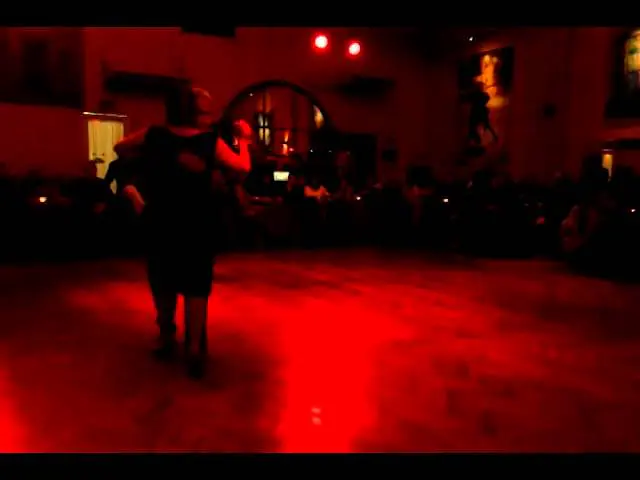 Video thumbnail for Eduardo Pareja "Parejita" y Laura Grandi en Soho Tango