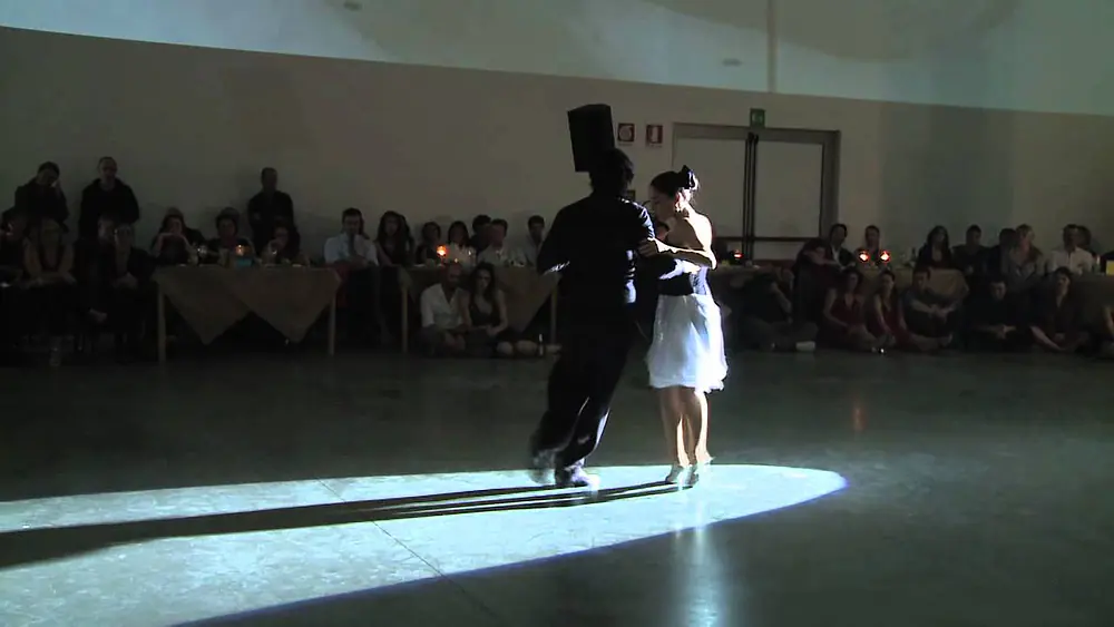 Video thumbnail for Esibizione di Eloy Souto e Laura Elizondo - #3 - V Grande Encuentro de Tango