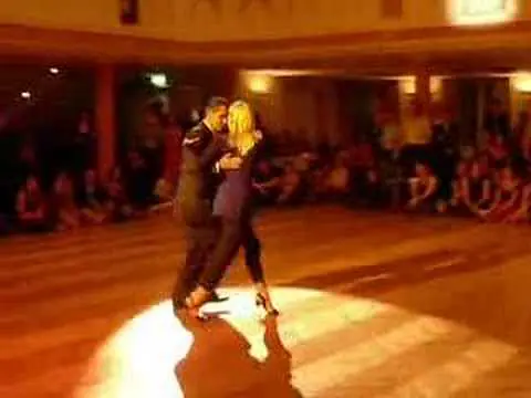 Video thumbnail for Roberto Herrera at the Munich Tango Festival