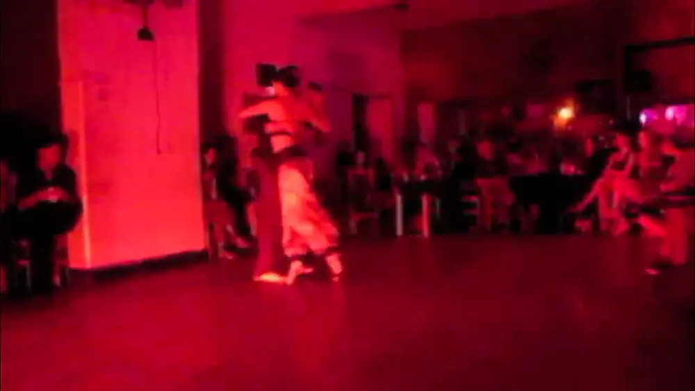 Video thumbnail for Sonja Bruyninckx & Sven Breynaert en Milonga en Orsay Buenos Aires