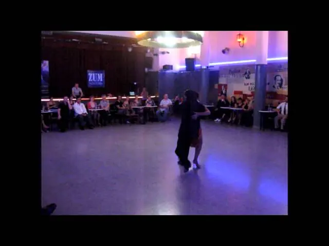 Video thumbnail for Héctor Corona y Silvina Machado en ZUM!