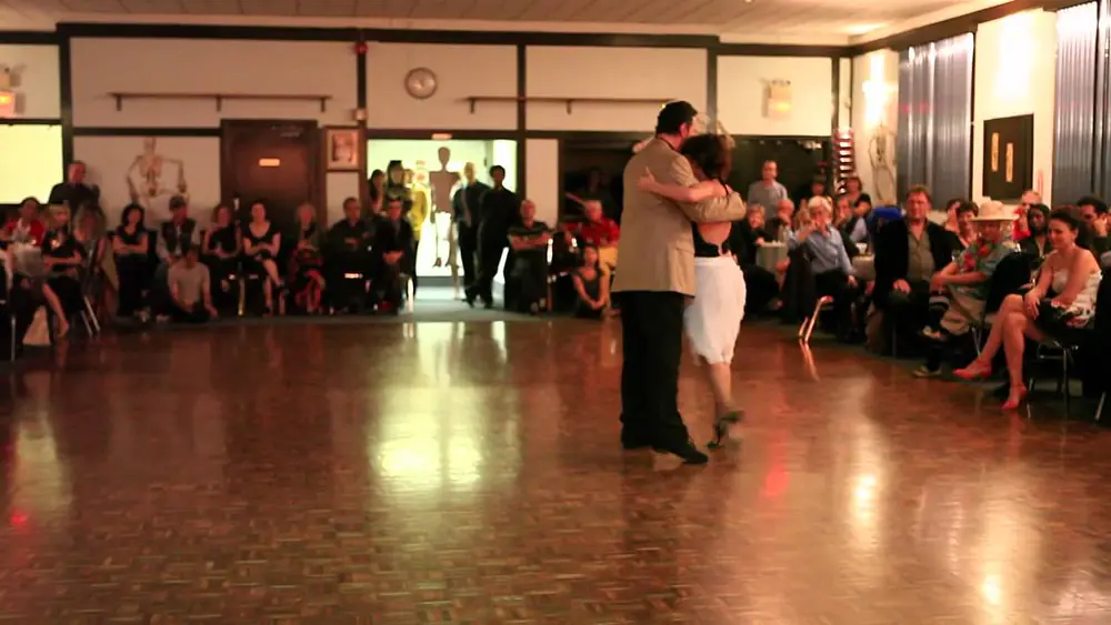 Video thumbnail for Gustavo Benzecry Saba & Maria Olivera - Tango