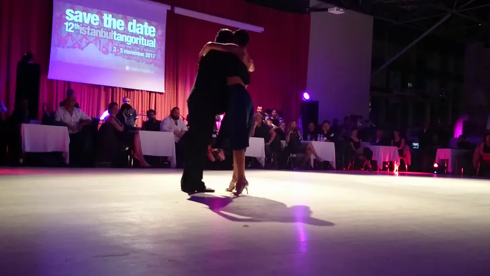 Video thumbnail for Julio Balmaceda & Virginia Vasconi. Milonga Del Recuerdo / J. D'Arienzo 12. İstanbul Tango Ritual