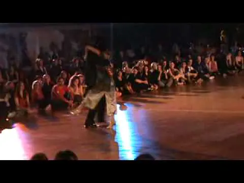 Video thumbnail for Adrian Ferreira y Dana Frigoli 3 di 5, 10' Int Mantova Tango fest