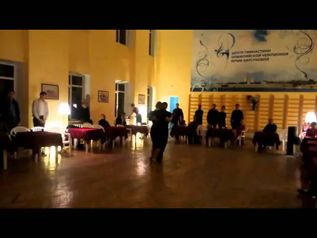Video thumbnail for Alexandra Trofimova & Diego Luchiano Chandia milonga "Tipica" SPb 11/10/2015  720p
