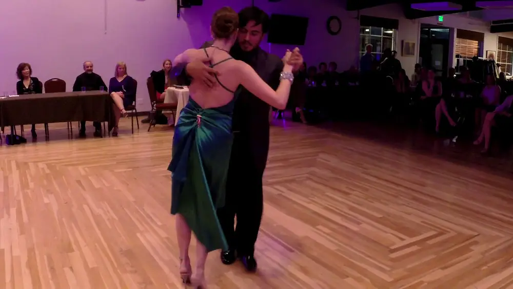 Video thumbnail for Mario Consiglieri & Rebecca O'laoire dancing Milonga