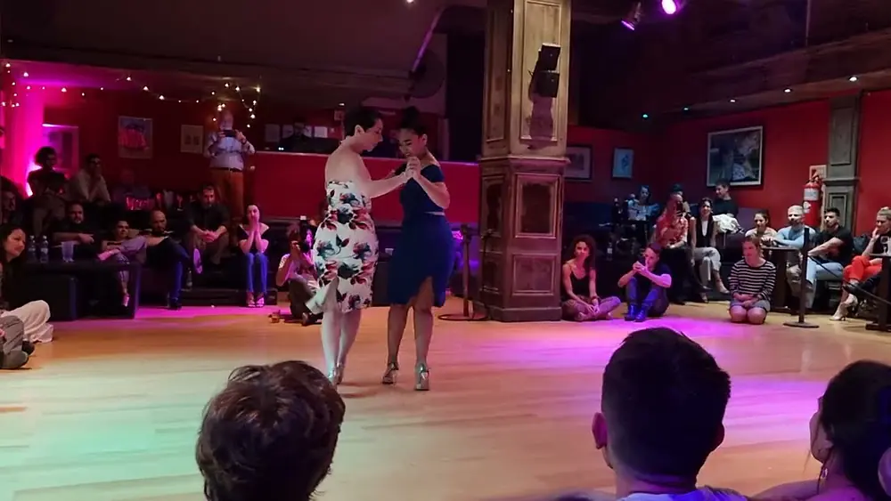 Video thumbnail for Corina Herrera e Ines Muzzopappa 3/4 Muy Lunes Milonga