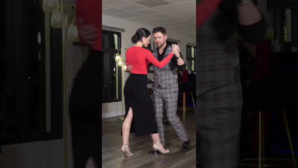 Video thumbnail for Vamoooos...milonga🔥Dmitry Vasin y Liza Surmenelian 😍 Follow @tangoexpo #tango #shorts