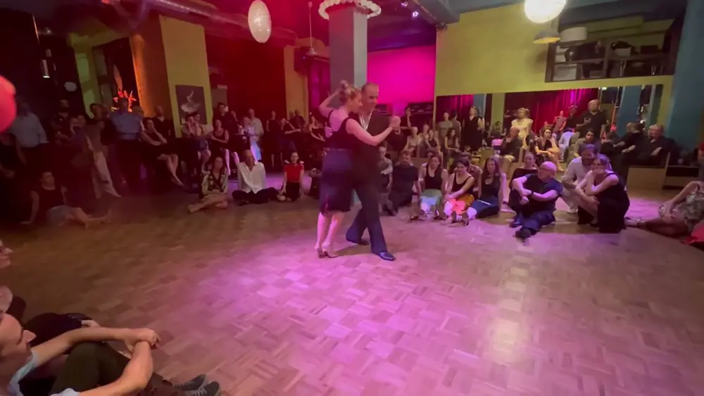 Video thumbnail for Milonga mit Agustina Berenstein & Rafael Busch