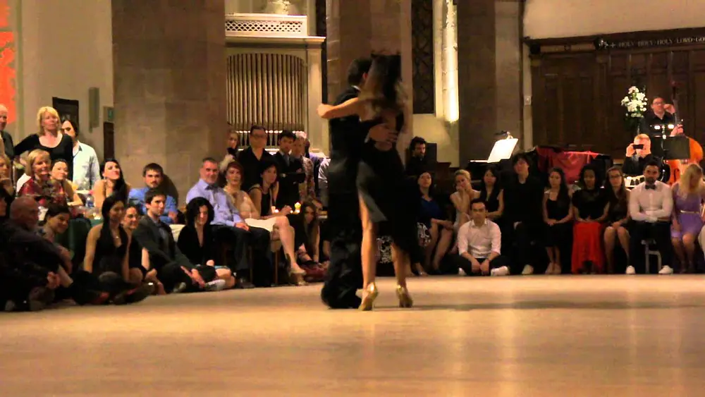 Video thumbnail for Adrian Veredice & Alejandra Hobert Edinburgh Tangofestival 2013 Milonga