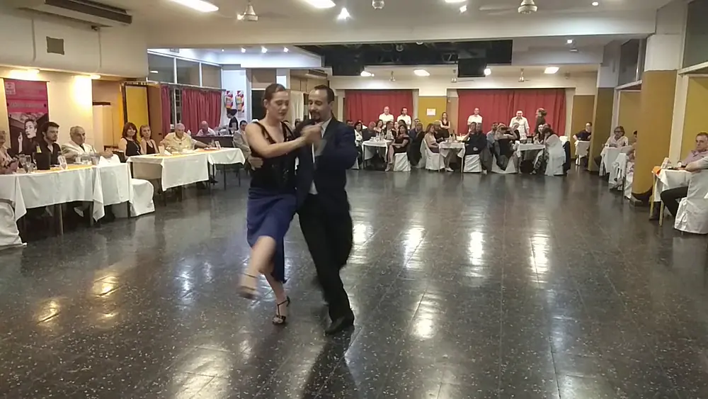 Video thumbnail for MILONGA GENTE AMIGA - MARTIN LUNA Y CAMILA DANELLI