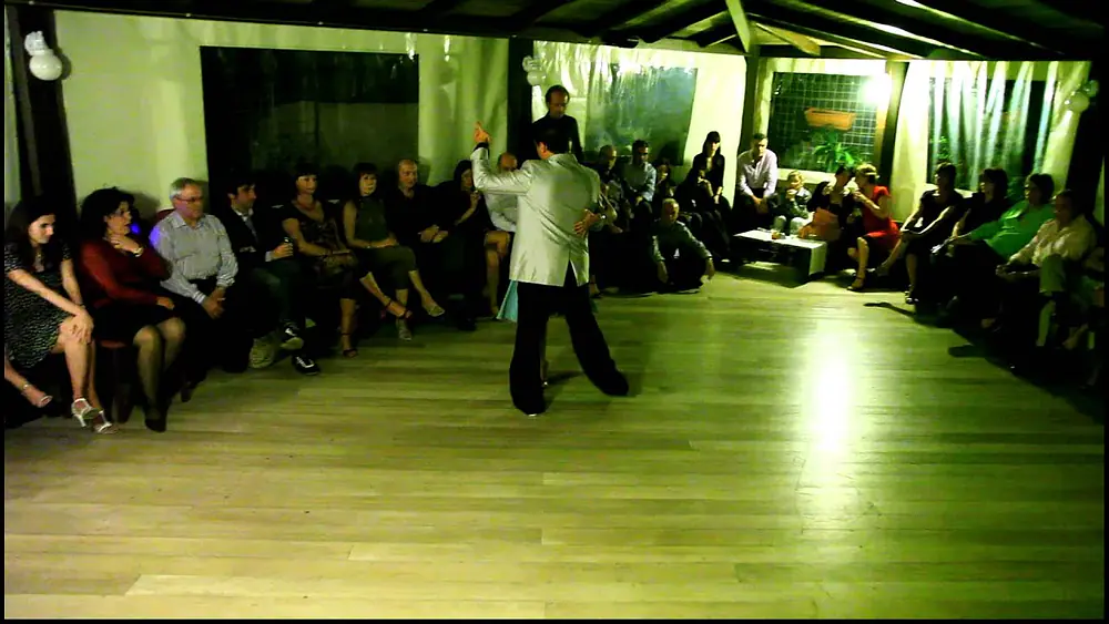 Video thumbnail for Claudio Forte & Barbara Carpino - Maggio 2011 (Messina) Tango 3/4