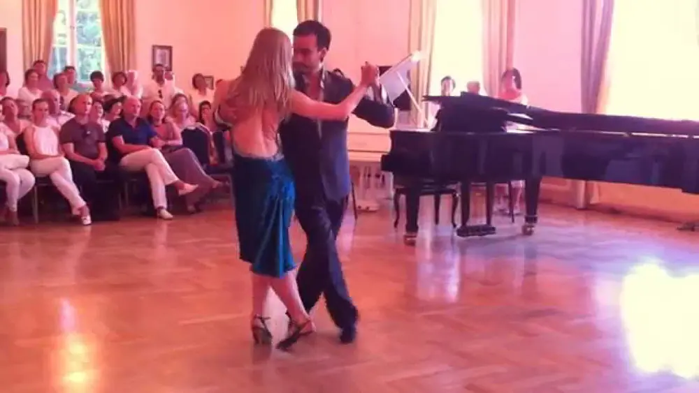 Video thumbnail for Liza & Juan Manuel Rosales bailan "Tango a Pugliese" en Moscú