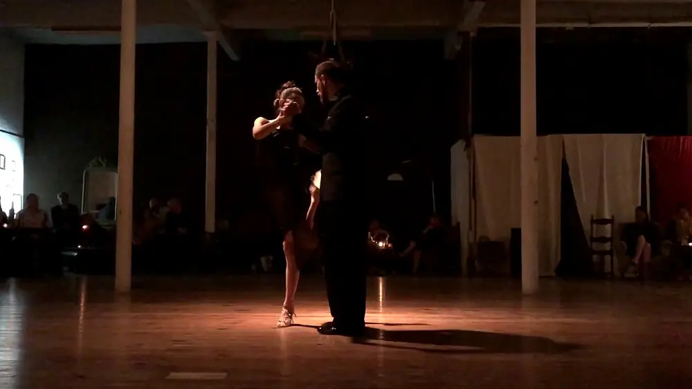 Video thumbnail for Tango Performance II Tania Heer & René-Marie Meignan Paraiso Milonga 06.12.19 @Argonne