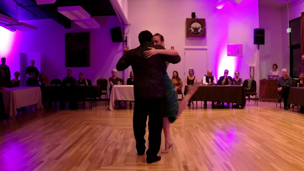 Video thumbnail for Mario Consiglieri & Rebecca O'laoire romantic tango dancing to Troilo