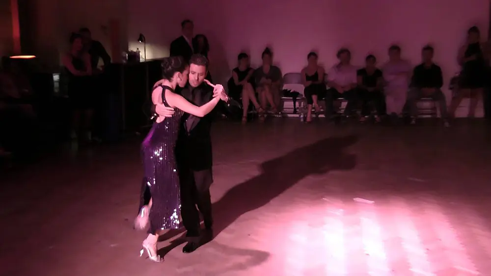Video thumbnail for Yanina Quiñones & Neri Piliu in Negracha, London,June 2013 - 2/4