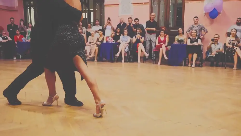 Video thumbnail for Clarisa Aragon & Jonathan Saavedra (2/5) - Tiflis Tango Festival 2019