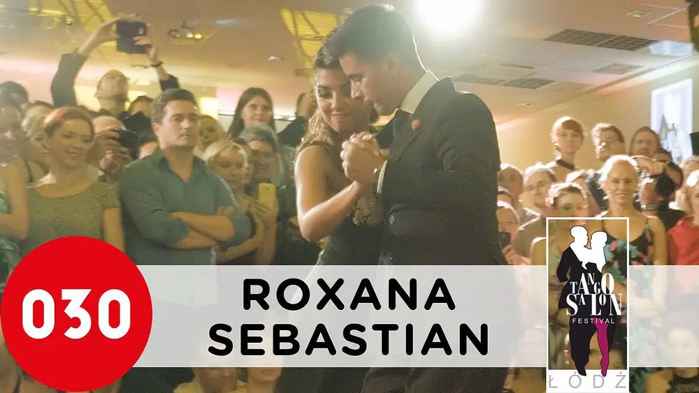 Video thumbnail for Roxana Suarez and Sebastian Achaval – La rumbita candombé #SebastianyRoxana