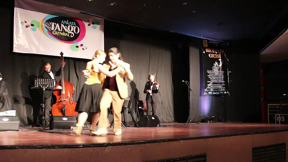 Video thumbnail for Fernando Sanchez & Ariadna Naveira @ ATC 2013 Solo Tango Concert (2/2)