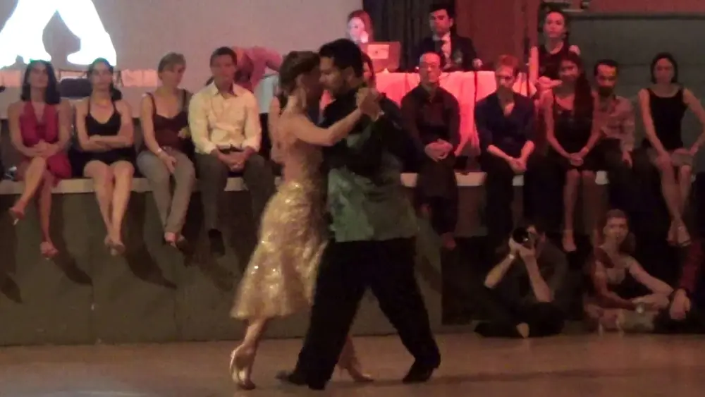 Video thumbnail for 2016.11.13 Sebastian Arce & Mariana Montes (2/5)