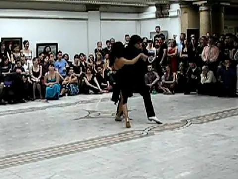 Video thumbnail for Adrian Veredice y Alejandra Hobert - Bucharest, April 2009 (1).avi