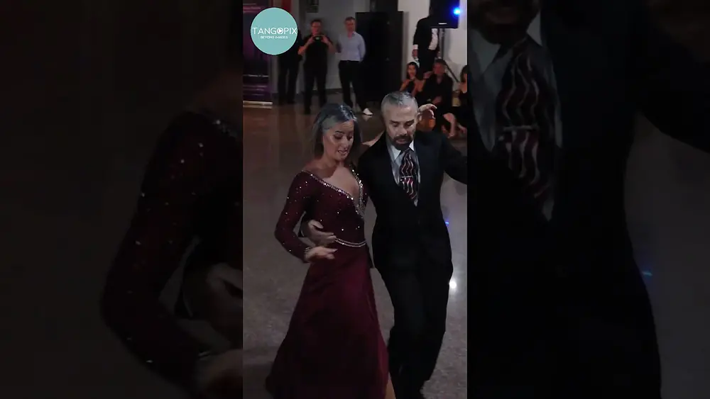Video thumbnail for Julia Urruty & Claudio González dance Sexteto Mayor - Recuerdo