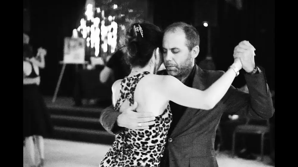 Video thumbnail for Lights, Camera, Tango! A conversation with a filmmaker and dancer: Oliver Kolker | Tango Banter #73