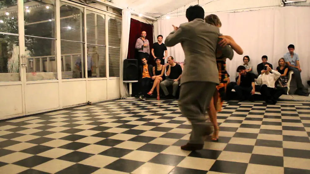 Video thumbnail for Natalia Fures y Marcelo "El Chino" Gutierrez en La Bicicleta Milonga! 2