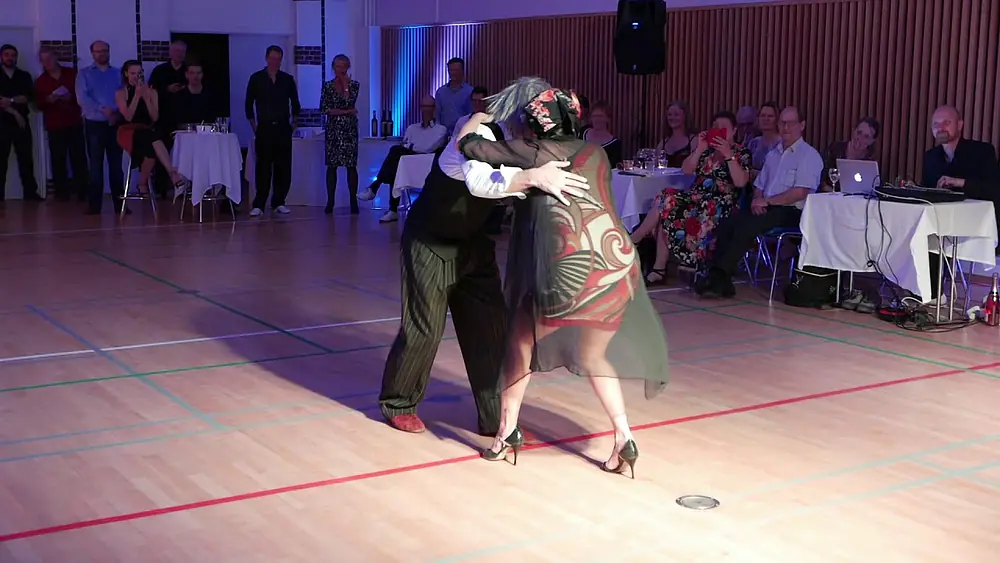 Video thumbnail for Mariela Sametband & Guillermo "El Peque" Barrionuevo (4/4)