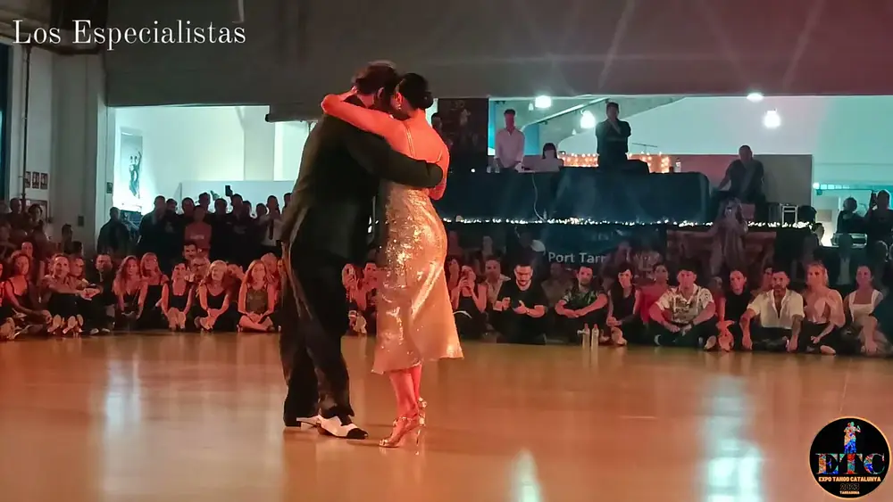 Video thumbnail for Roxana Suarez y Chicho Frumboli @ Expo Tango Catalunya 2023_1/4