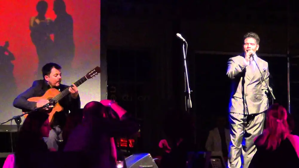 Video thumbnail for Sebastián Arce canta "Que falta que me hacés"- Torino Tango Festival