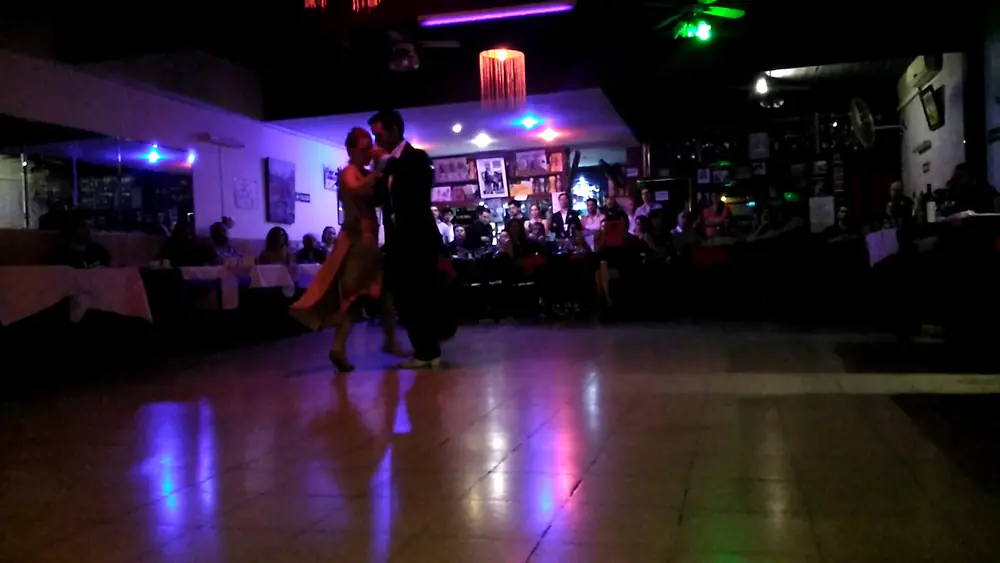 Video thumbnail for Melina Brufman & Pablo Alvarez @ Tango Club Milonga(3)