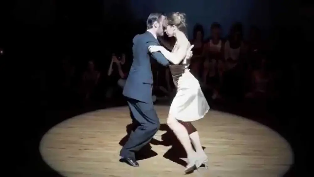 Video thumbnail for Stéphanie Fesneau & Fausto Carpino - Limouzi Tango Festival 2015 - Tango A Vivre Limoges