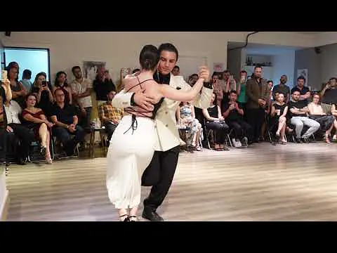 Video thumbnail for Batuhan Boy & Nida İnceoğlu - Ríe Payaso @Tangoden Tango Weekend 2/5