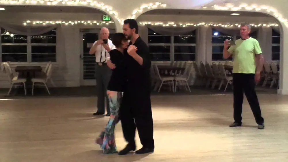 Video thumbnail for Maria Olivera & Gustavo Benzecry clases review Gulfport' Fl