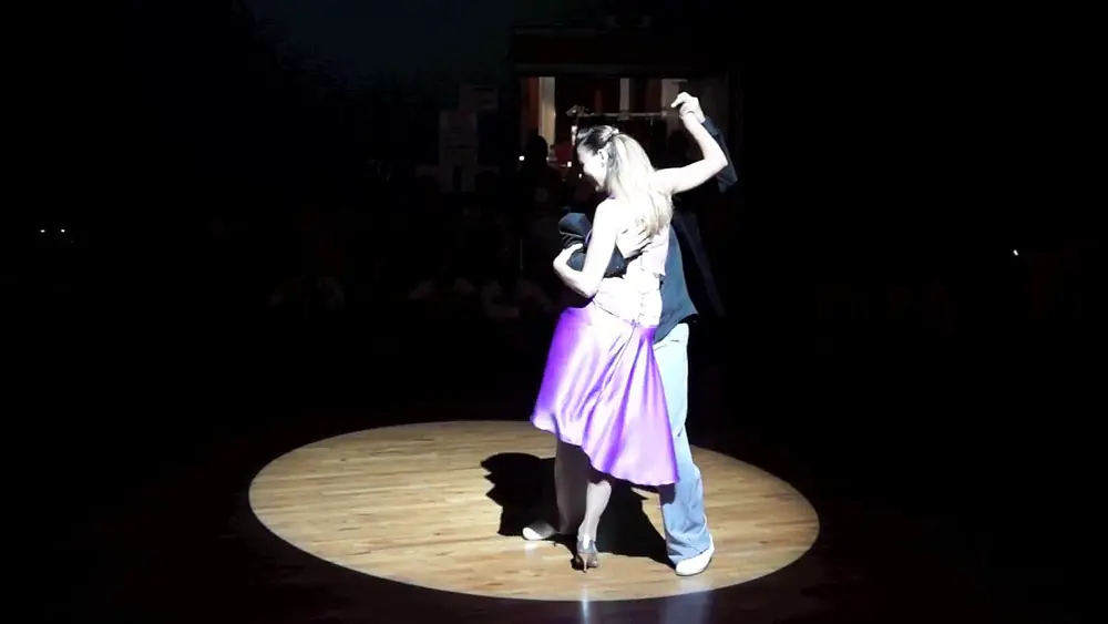 Video thumbnail for Julia & Andrés Ciafardini - Limouzi Tango Festival 2017 - Tango A Vivre Limoges
