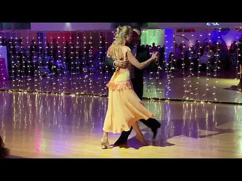 Video thumbnail for Toronto Tango Festival - June 9-12, 2022 / Somer Surgit & Jessica Stserbakova 2