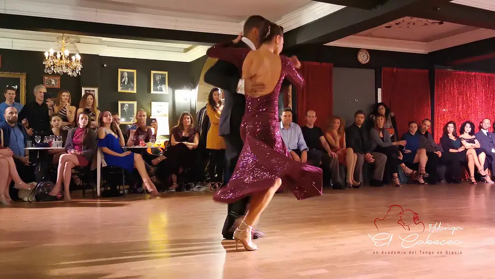 Video thumbnail for Carlos & Mirella Santos David 3/3- Alberto Castillo "Violetas"